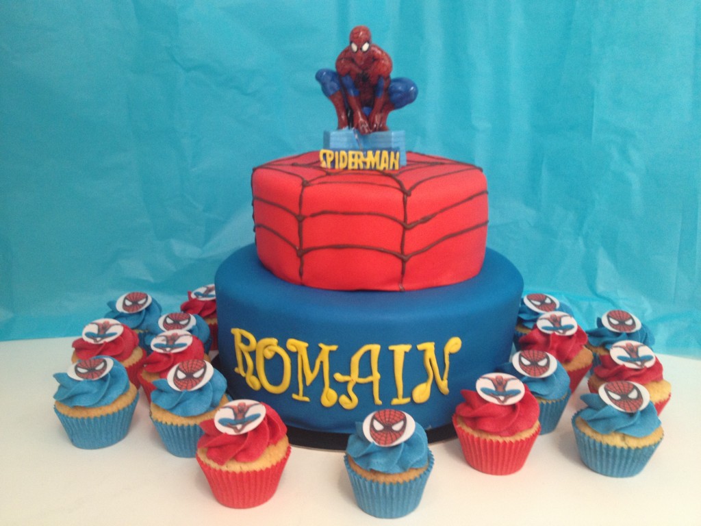 Spiderman Gâteau et cupcakes